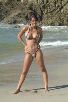 CUTE BUSTY & TAN NW INcall .. Outcall to Hotels/ Residences DC, MD &VA .. Available Now!!, 27