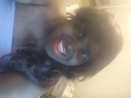 Ms.Katherine Submissive Bottom. 100% real, 39