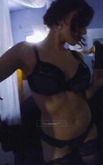 Lacey is back for 3 days only so hurry an book ur apt now before im gone.., 35