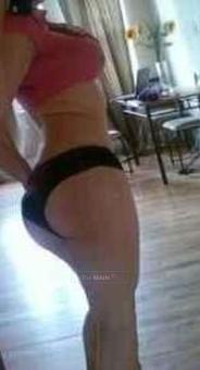 HUGE natural TITS!! Great rates! Flat tummy and a slim waist!! Dont miss this., 24