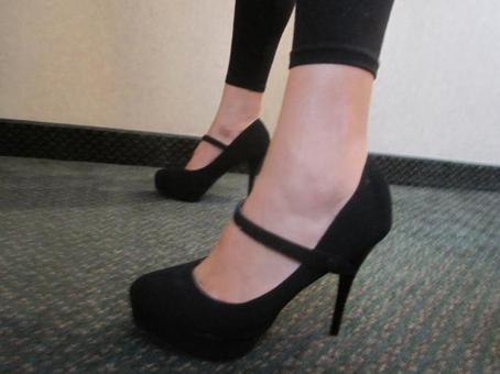 SPECIAL two girls $$ 70 or $$ 50 call now 714 9486596, 25