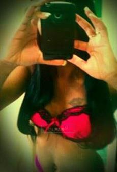 Outs / ins Sexy exotic bunny gives great massage specail rates 4 u!!, 22