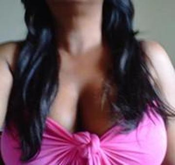 Need to relax ? A rubdown may do the trick! Downtown area, 24/7, OUTCALL only
