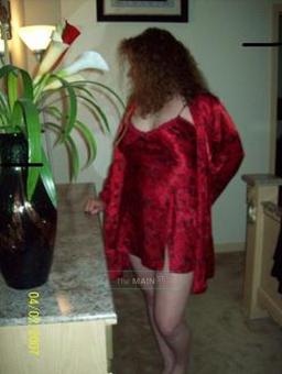 **Hairy Older Cat Pampers Older Men***