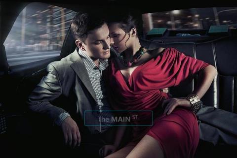 Discreet Romances, 36
