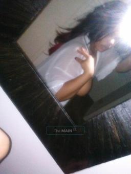 !!!! its raining Im pouring let me feel you !!!!:-*80 specials, 22