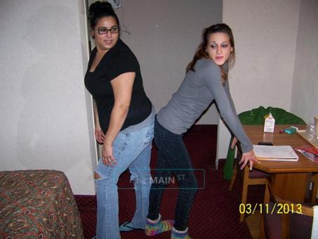 2 beautiful ladies in town now for your companionship,, 25