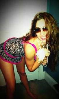 Hot sexy Italian in town looking for a Bad boy to have fun with, 21