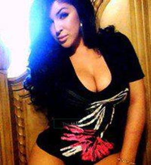 ~***** Latina*****~, 22