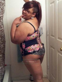 ads not by this site Report Adbig red sexy limted time onli all night specials, 21