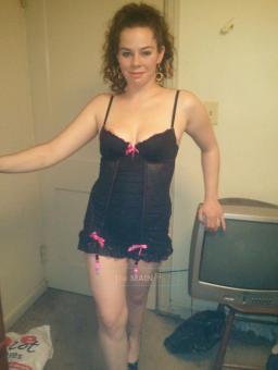 ***Lucious Lips N Lovely Hips***, 21