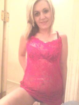 Cute & Classy, You can have One or Two its up you !!! Blonde/Burnett. 100% Real, 26