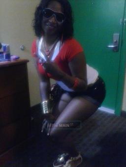 Mizz Sexy Foxy Brown! best in town!, 24