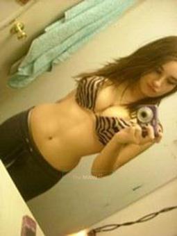 Up scale call girl Kenosha, 25