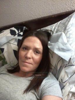 AMBER cant wait to get her hands on you!!, 32