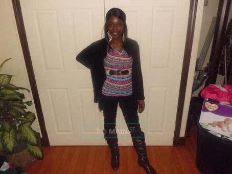 If youre looking for a sexxy petite ebony woman, give Cris a call @ 859-402-5657 Serious guys only, 24