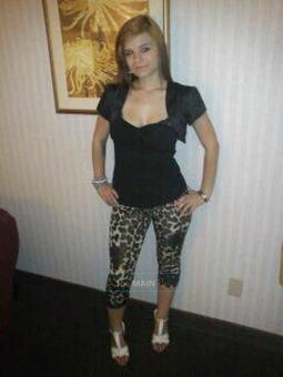 Ashlynn, 20