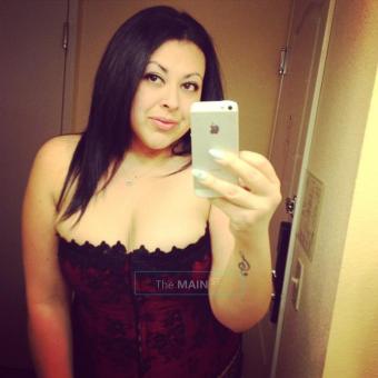 Incall & outcall specials * curvy Latina w/DDD breast, 25