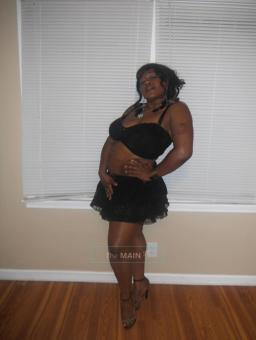 Kizzy Niagra Kapri visiting 1 day only, 30