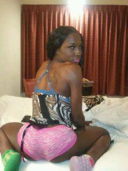 â˜†â˜†â˜†â˜…â˜… A Very Freaky Gurl for a Sore Aching Man n Need of T.L.C â˜…â˜…â˜†â˜† 202*706*0049 L, 22