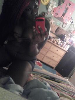 I got that presidental box, when he see it he SALUTE =), 19