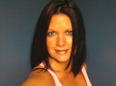 ~stephanie~, 37