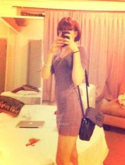 Very Hot Mamis Ready for Action, 21