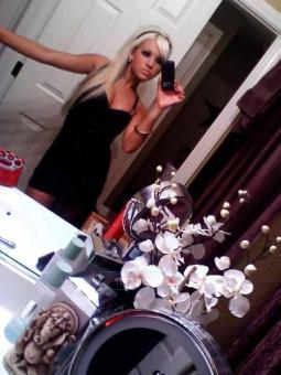 Blonde bombshell ðŸŒºðŸŒºðŸŒºðŸŒºðŸŒºðŸŒºðŸ?¥ðŸ?¡ðŸ?§ðŸ?°ðŸ?¨ðŸ?¦so sweet ðŸ?­ðŸ?¬ðŸ˜?, 22