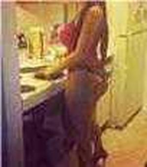 Sexy carmel FreakS come out at Night, 23