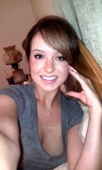 Your own personal pin up doll!!! Ballantyne area!!! OUTCALLS!!!, 22
