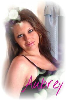 Hi guys,looking for a tall beautiful women,call Aubrey! 502.510.7806, 23