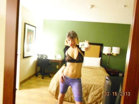 Best Massage --------- 24 Hrs ----------- 80 Special ------------ New Blonde --------- Visiting, 26