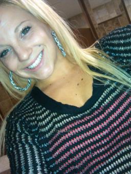 THE BEST Guaranteed an AMAZING TIME _Blonde_Green eyed_BOMBSHELL, 22