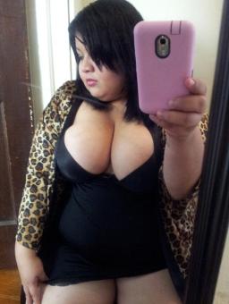 Come enjoy a tantalizing body rub that will leave you wanting more ;-) V-day Special!!, 26