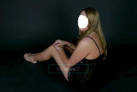 Alluring and Distinctive Blonde Upscale discreet location, 27