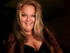 SUNSHINE (daytime ) SPECIAL ! ! Big Busty Mature Blonde Linda Kelly BODY RUBS!, 59