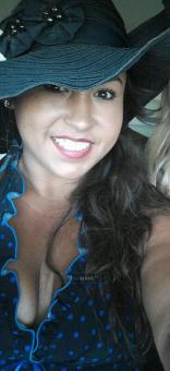 >>>Tan Pretty Face Curvy Girl-Long Wavy Hair- Brunette, 26