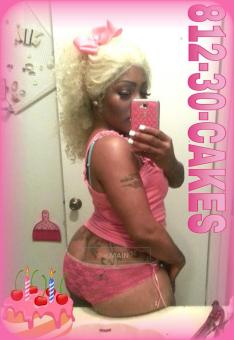 SExY az H3LL+ CaRaMeL SkiN+ UnDeniaBle BeAuTy+ TaTTed wita CuTe B0oTy= **CAkES, 26