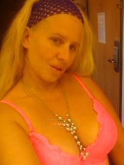 Let Me Help You To Relax Those Manly Muscles, 43