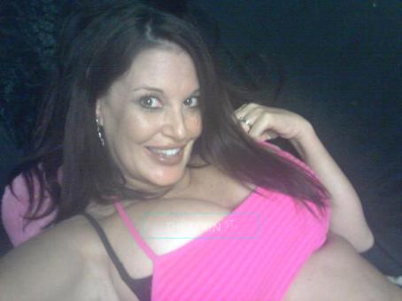 huge titty babe, 32