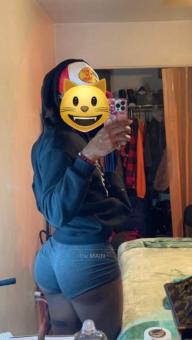 Girly Boy wit Good & Wet Boochie To Make Your ????, 22