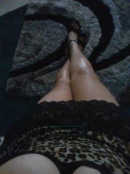 Sensual intimate Rub for U by TALL DDz Attractive Exotic Woman, 27