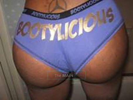..The Best.... massages!!!Ts ebony!!! Nasty wit too, 26