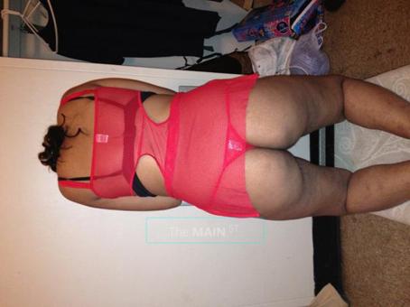Sexy experienced playmate ready to play, 23