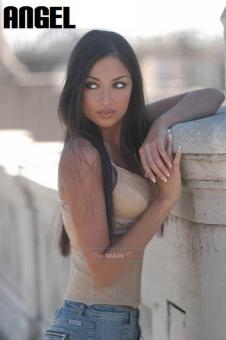 Paradise Island (COME ESCAPE WITH US) See NaiOmi & Jade or your choice; 4Hand SPECIALS !!!, 23
