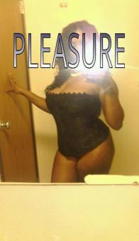 LOOKING 2 keep u COMPANY OUTCALL ONLY 5672885756, 24