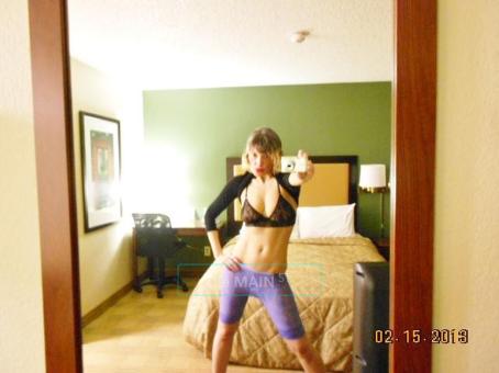 Blonde ------------ Discreet Incall / Outcall SFV,VEN,LA ---------- 24 Hrs ------- Gr8 Massage, 28