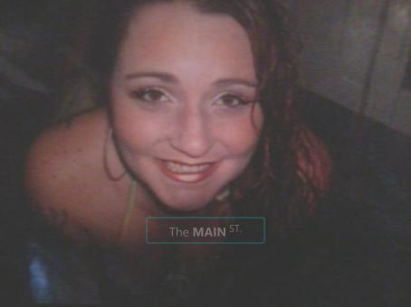Ianna "Magic Hands", 34