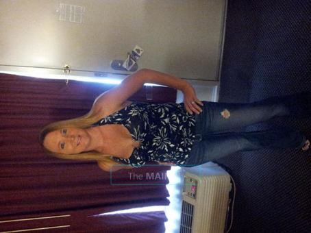 *HOT BLONDE CHIC to take away your stress*, 31