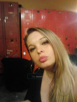 * The * Perfect * Choice * Sexy Blonde Bombshell *, 23